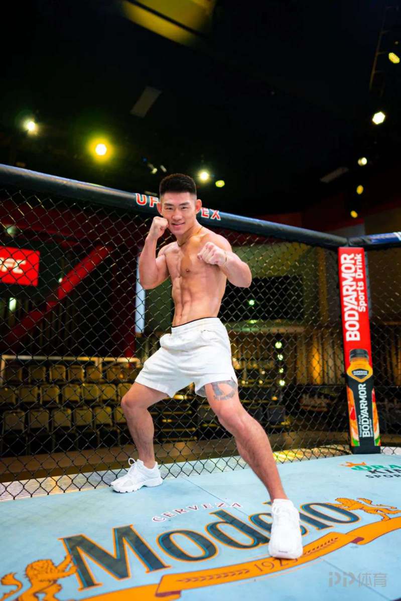 首战头条成绝对下狗 "功夫小子"宋亚东我相信我自己 5 《功夫小子》宋亚东完全处于下风